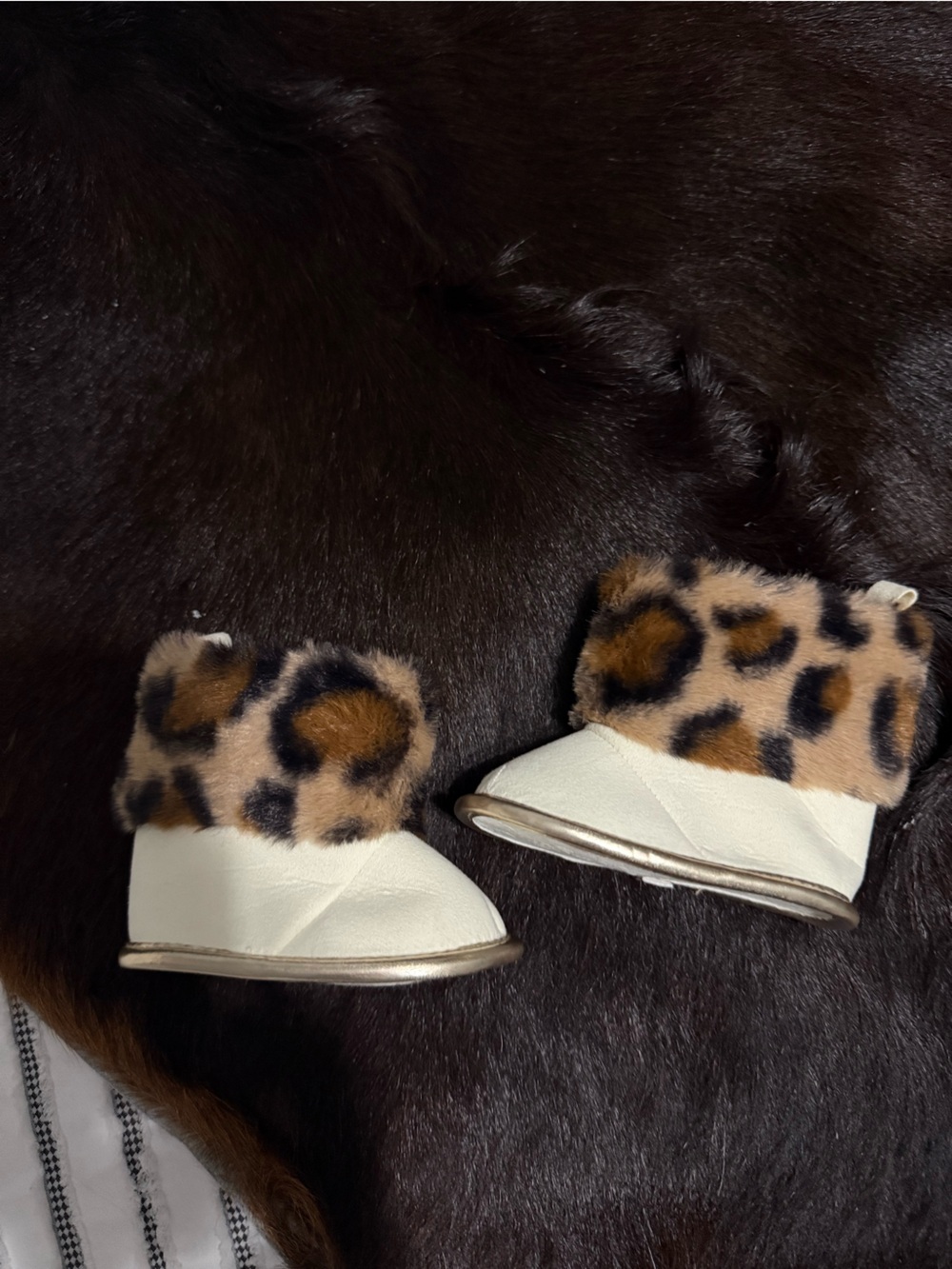 Leopard Print Faux Fur Trim White Baby Booties